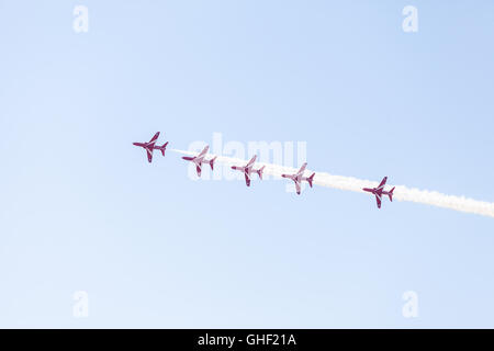 Blackpool, Angleterre 7e août, 2016. Des flèches rouges air afficher à Blackpool Pleasure Beach. Banque D'Images