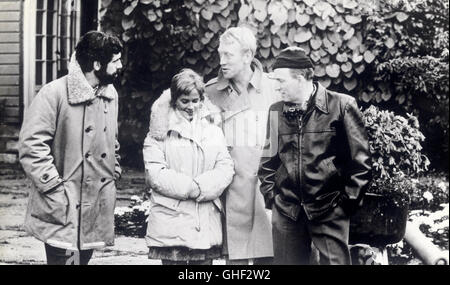 BERÜHRUNGEN Beröringen Schweden/USA 1971 Ingmar Bergman ELLIOTT GOULD, BIBI ANDERSSON, Max Von Sydow, Directeur Regie : Ingmar Bergman Ingmar Bergman aka. Beröringen Banque D'Images