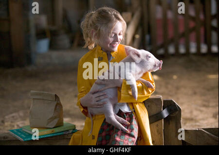 SCHWEINCHEN WILBUR UND SEINE FREUNDE Charlotte USA Web 2006 Gary Winick Charlotte Web / Fern (Dakota Fanning) et Wilbur le cochon Regie : Gary Winick aka. Web charlottes Banque D'Images