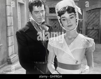 AUDREY HEPBURN (Natasha Rostov), Henry Fonda (Pierre Bezukhov) Régie : Banque D'Images