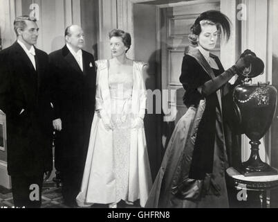 CARY GRANT (Philip Adams), Cecil Parker (Alfred Munson), PHYLLIS CALVERT (Margaret Munson), Ingrid Bergman (Anna Kalman) Régie : Stanley Donen Banque D'Images