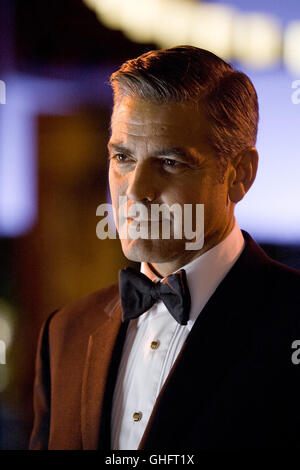 Ocean's 13 / Danny Ocean (George Clooney) Régie : Steven Soderbergh aka. Ocean's 13 Banque D'Images