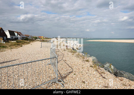 Enregistrer la photo de groupe sur la plage de Pagham fortement érodé une partie de la plage, dans le West Sussex, Royaume-Uni. Mardi 9 août 2016. Photographie Banque D'Images