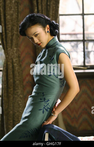 Gefahr und Begierde / TANG WEI (Wang Jiazhi/Mak Tai Tai) Régie : Ang Lee aka. Lust, Caution / Se, Jie Banque D'Images