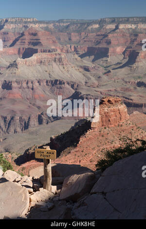 Le Parc National du Grand Canyon, Arizona - Ooh Aah Point sur la South Kaibab Trail, au-dessus de la crête de cèdre. Banque D'Images