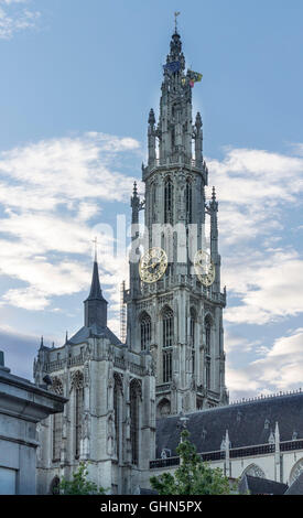 Tour de l'horloge de la cathédrale, Anvers, Belgique Banque D'Images