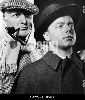 DER MANN, DER SHERLOCK HOLMES WAR D 1937 - Karl Hartl HANS ALBERS und Heinz Rühmann herrliches, Privatdetektiv-Gespann als das dans den Kostümen von Sherlock Holmes und die tollsten Dr Watson Abenteuer erlebt ... Regie : Karl Hartl Banque D'Images