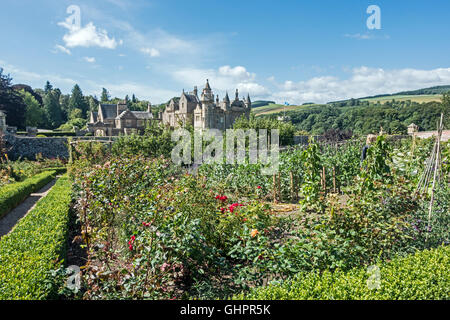 Jardin à Abbotsford House Maison de Sir Walter Scott en Ecosse Ecosse Melrose Banque D'Images