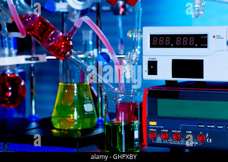 Expérience de laboratoire chimique Banque D'Images