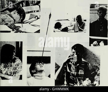 *U and I* (1969) est une œuvre qui explore les thèmes de l’amitié, de l’identité et de la complexité des relations humaines. À travers une optique personnelle, il examine les liens entre les gens dans une société en rapide évolution. Banque D'Images