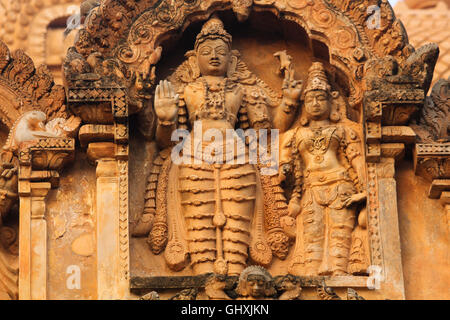 Bas-relief antique. Brihadishwara Temple. Tanjore (Thanjavur), Tamil Nadu, Inde Banque D'Images