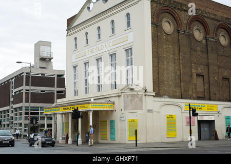 Une vue de l'Old Vic Theatre de Waterloo, Londres, tout en montrant le Tim Minchin et Danny Rubin encore de, le jour de la Marmotte Banque D'Images