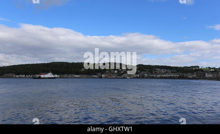 Ferry Calmac arrivant Rothesay île de Bute Ecosse Août 2016 Banque D'Images