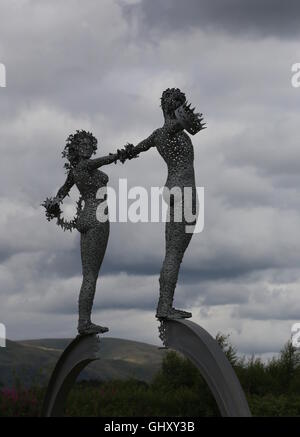 Cette sculpture de la fin du voyage par Andy Scott Clackmannanshire Alloa Ecosse Juillet 2016 Banque D'Images