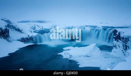 Goðafoss, Bárðardalur de district du Nord Islande Banque D'Images