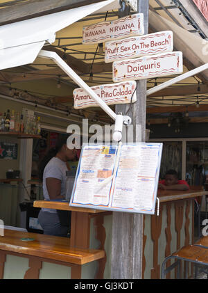 Dh Philipsburg ST MARTIN CARAÏBES Antilles bar menu de boissons Banque D'Images