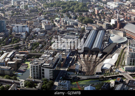 Vue aérienne de la gare de Kings Cross à Londres, Royaume-Uni Banque D'Images