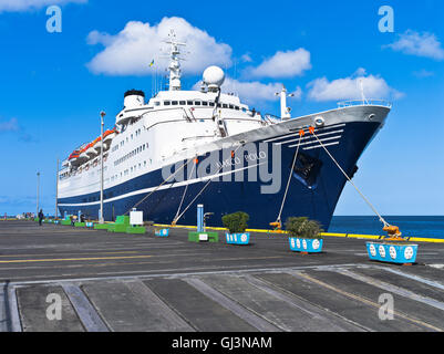 Marco Polo dh Caraïbes Croisière paquebot de croisière amarré à cmv kingstown st vincent Wharf Pier à port Banque D'Images