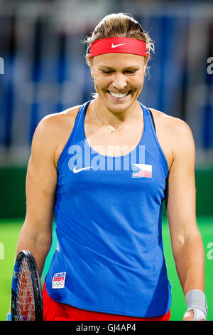 Rio de Janeiro, Brésil. 12Th Aug 2016. Rio de Janeiro, Brésil. 12 août, 2016. TENNIS - Demi-finale du double dames Timea BACSINSZKY entre (SUI) et Martina Hingis (SUI) et Andrea HLAVACKOVA (CZE)/Lucie HRADECKA (CZE) au Jeux Olympiques d'été de 2016 à Rio de Janeiro. © Petr Toman/World Sports Images Banque D'Images