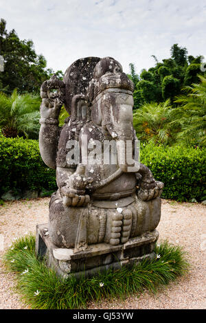 La Statue de Ganesh à Crystal Château et Jardins de Shambhala, près de Byron Bay. Banque D'Images