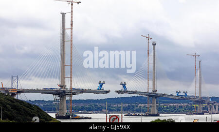 Le Queensferry bridge crossing. Édimbourg. Banque D'Images