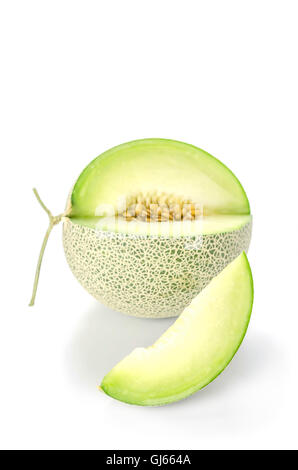 Magasiné melon vert isolé sur fond blanc Banque D'Images