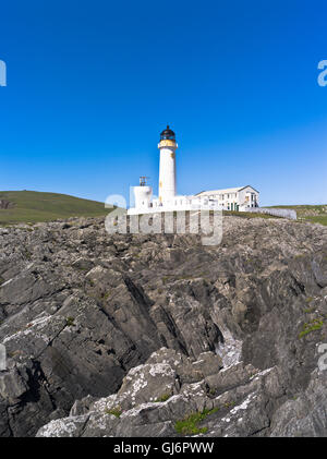 Phare Sud dh FAIR ISLE SHETLAND Mèche de Hestigeo rock Lighthouse NLB seacliff Banque D'Images