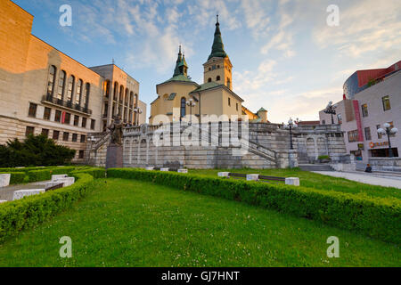 L'église principale de la ville de Zilina en Slovaquie centrale. Banque D'Images