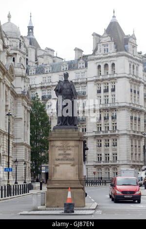 Statue de Spencer Compton de Devonshire à Londres Banque D'Images
