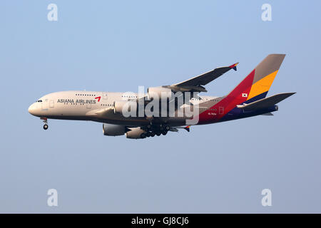 Incheon, Corée du Sud - 24 mai 2016 : Un Asiana Airlines Airbus A380 avec l'enregistrement d'HL7634 proche entre Incheon de Séoul Banque D'Images