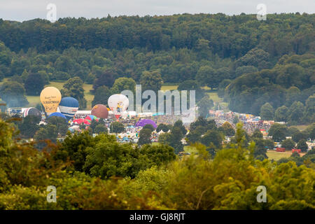 Bristol, Royaume-Uni. 14 août, 2016. Montée totale masse matin au Bristol International Balloon Fiesta 2016, Angleterre, Royaume-Uni, Europe. Crédit : Sébastien Wasek/Alamy Live News Banque D'Images