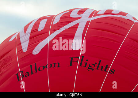 Bristol, Royaume-Uni. 14Th Aug 2016. Virgin prend part à la Bristol International Balloon Fiesta les vols matinaux qui décolle enfin après 3 jours de grands vents Crédit : Keith Larby/Alamy Live News Banque D'Images