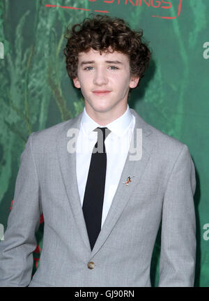 Los Angeles, CALIFORNIE, États-Unis. 14 août 2016. 14 août 2016 - Los Angeles, Californie - Art Parkinson. Kubo et The Two Strings World Premiere au AMC Universal City Walk Universal Studios Hollywood à Los Angeles. Crédit photo : AdMedia crédit : AdMedia /Alamy Live News Banque D'Images