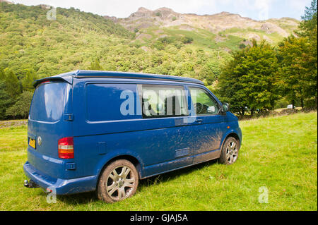 VW T5 van fellsexploration à Buttermere en Cumbrie Banque D'Images