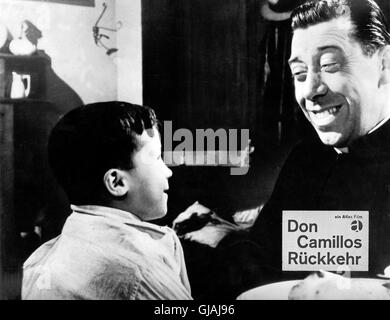 Le retour de Don Camillo, alias : Don Camillos Rückkerh, Frankreich/Italien 1953, Regie : Julien Duvivier, acteurs : Fernandel Banque D'Images