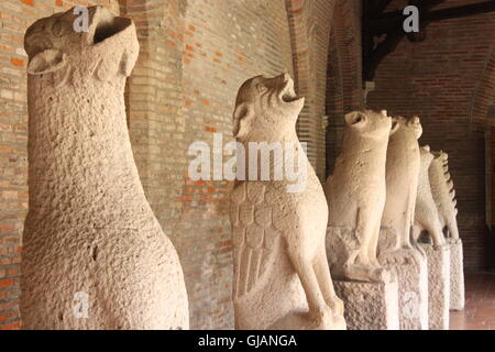 Les gargouilles à l'affiche au Musée des Augustins, Toulouse, France Banque D'Images