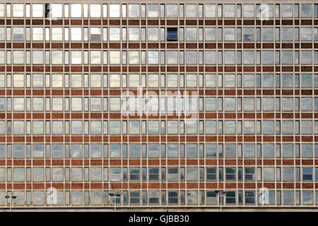 Quatre-vingts9 Albert Embankment également connu sous le nom de Camelford House, 1960 Immeuble de bureaux à côté de la Tamise à Londres Angleterre Royaume-uni Banque D'Images