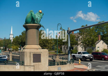 Pont frog Willimantic CT Banque D'Images