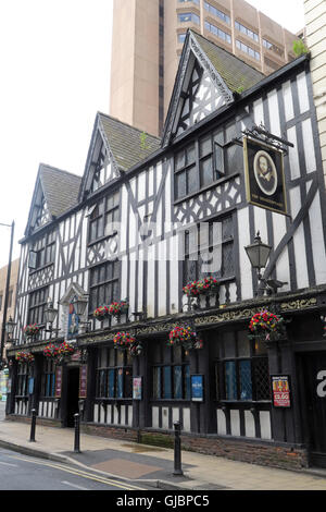 Pub historique de Shakespeare, la Fontaine St 16, Centre-ville, Manchester M2 2AA Banque D'Images