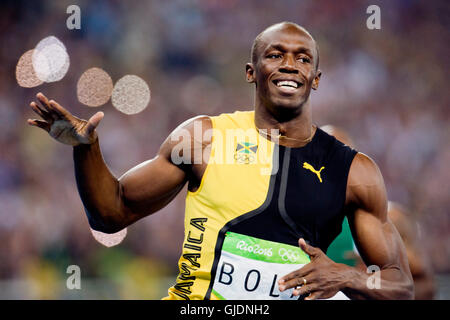 Rio de Janeiro, Brésil. 14Th Aug 2016. Sprinter jamaïcain Usain Bolt célèbre sa victoire d'athlétisme de 100 m de course les hommes à l'Jeux olympiques d'été de 2016 à Rio de Janeiro, Brésil, le 14 août 2016. © Vit Simanek/CTK Photo/Alamy Live News Banque D'Images