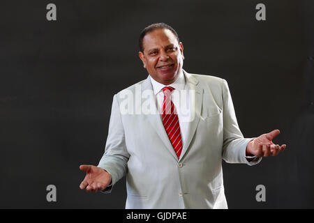 Edinburgh, Royaume-Uni. 15 août 2016. Edinburgh International Book Festival 3e jour. Edinburgh International Book Festival aura lieu à Charlotte Square Gardens. Édimbourg. Photo Alaa al Aswany. Pako Mera/Alamy Live News Banque D'Images