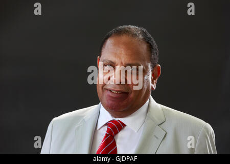 Edinburgh, Royaume-Uni. 15 août 2016. Edinburgh International Book Festival 3e jour. Edinburgh International Book Festival aura lieu à Charlotte Square Gardens. Édimbourg. Photo Alaa al Aswany. Pako Mera/Alamy Live News Banque D'Images