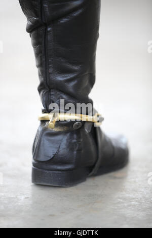 Rio de Janeiro, Brésil. Août 15, 2016. Bottes d'équitation pendant le concours de dressage Grand Prix individuel de l'acrobatique des évènements équestres à Deodoro pendant l'organisation des Jeux Olympiques de 2016 à Rio Centre Equestre Olympique à Rio de Janeiro, Brésil, 15 août 2016. Photo : Friso Gentsch/dpa/Alamy Live News Banque D'Images