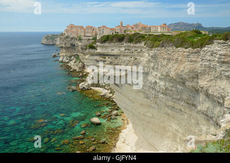 Le Seacoast près de Bonifacio Banque D'Images