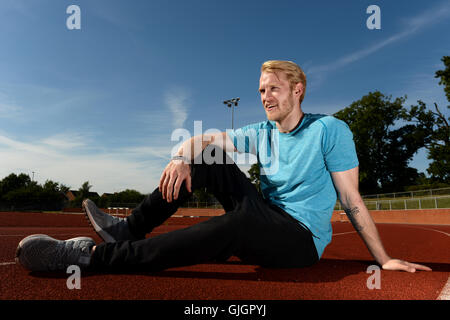 La société britannique Jonnie Peacock lors d'une session de support au centre de haute performance de Loughborough. Banque D'Images