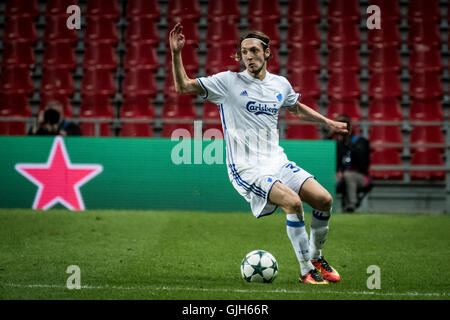 Danemark, Copenhague, 16 août 2016. Rasmus Falk (33), du FC Copenhague pendant la Ligue des Champions match play-off entre FC Copenhague et APOEL NICOSIE Nicosie FC à Telia Parken. De : Kim M. Leland/Alamy Live News Banque D'Images