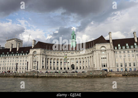 County Hall sur la Southbank London England UK Banque D'Images