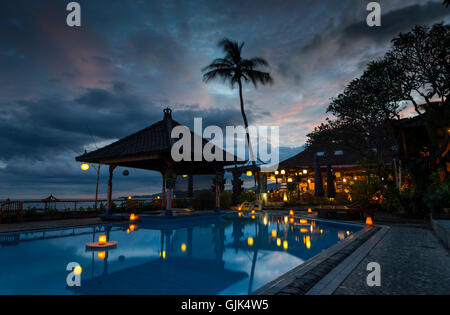 Coucher du soleil à Candidasa, Bali, Indonésie, Asie. Banque D'Images