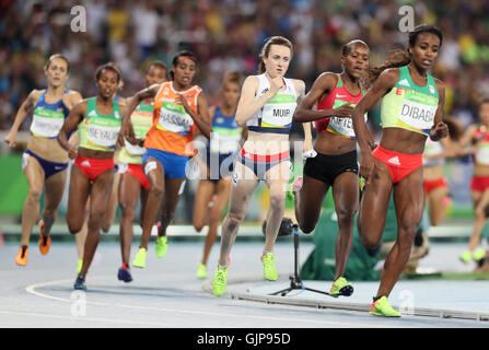 Grande-bretagne Laura Muir en concurrence dans le 1500m finale au Stade olympique le onzième jour de la Jeux Olympiques de Rio, au Brésil. Photo date : mardi 16 août 2016. Crédit photo doit se lire : Martin Rickett/PA Wire. Utilisez UNIQUEMENT ÉDITORIALE Banque D'Images