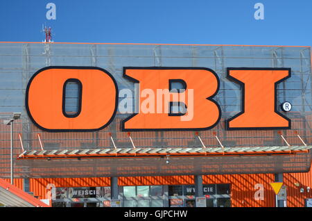 Signe de l'OBI contre le ciel bleu Banque D'Images